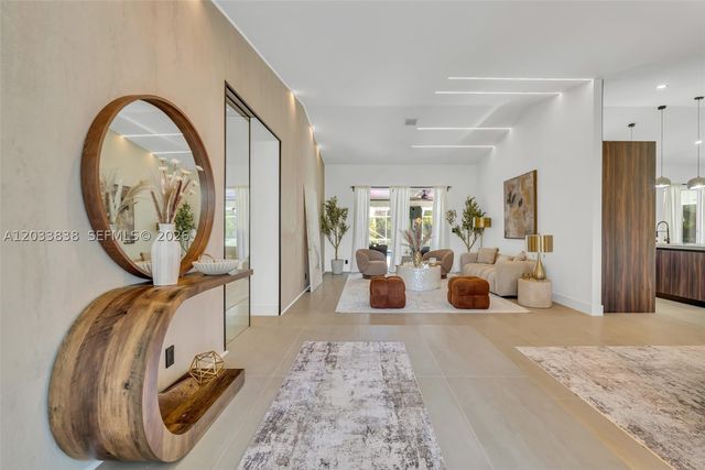 11834 Island Lakes Ln, Boca Raton, FL 33498