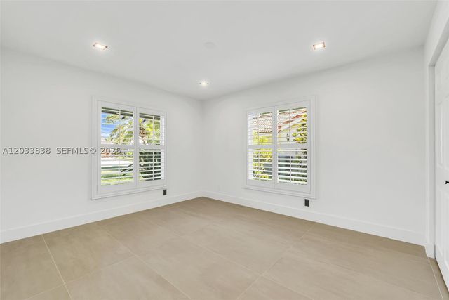 11834 Island Lakes Ln, Boca Raton, FL 33498