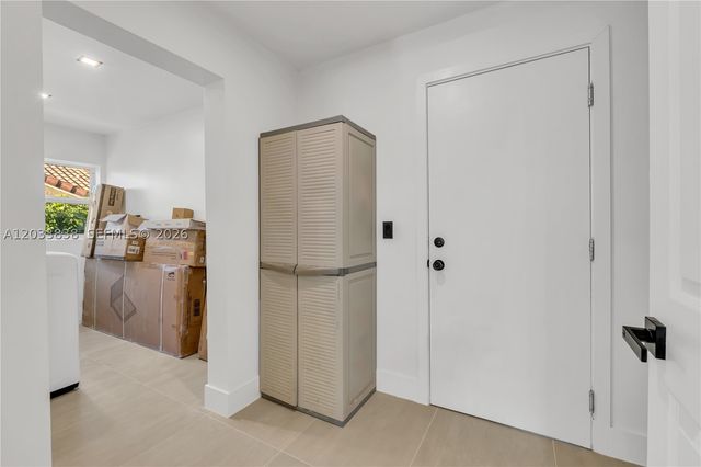 11834 Island Lakes Ln, Boca Raton, FL 33498