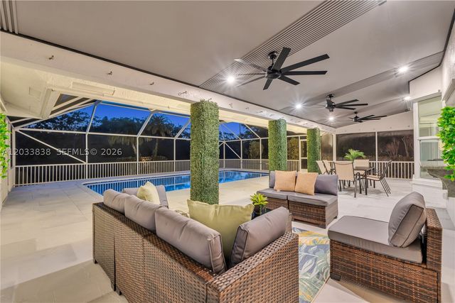 11834 Island Lakes Ln, Boca Raton, FL 33498