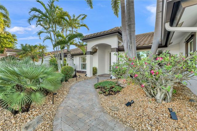 11834 Island Lakes Ln, Boca Raton, FL 33498