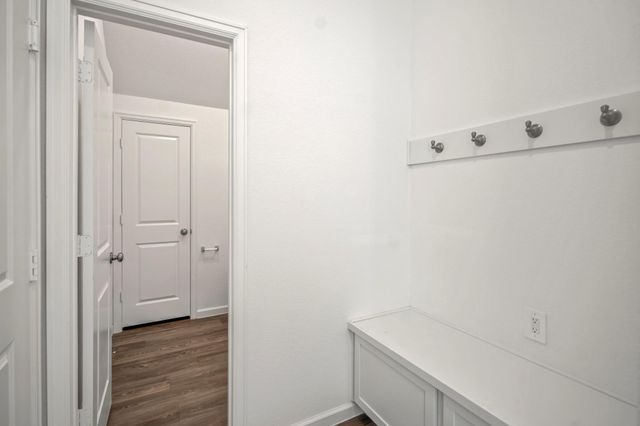 613 Royal Arch Drive, Conroe, TX 77304