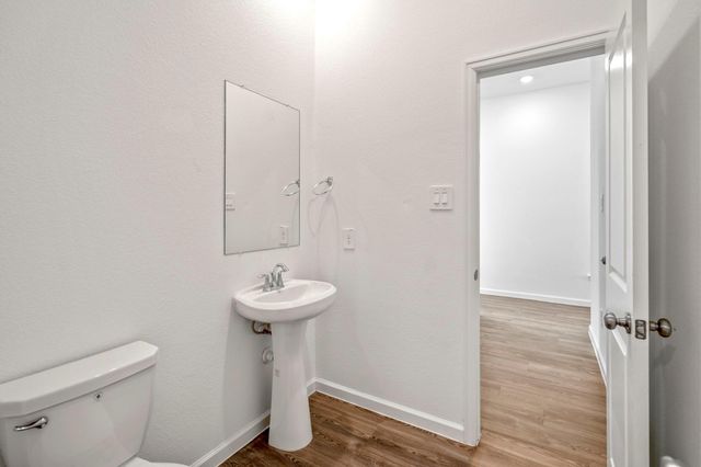 613 Royal Arch Drive, Conroe, TX 77304