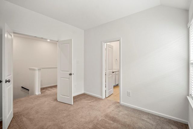 613 Royal Arch Drive, Conroe, TX 77304