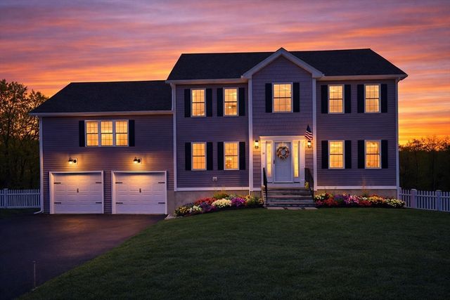 74 Deanna Dr, Holden, MA 01520