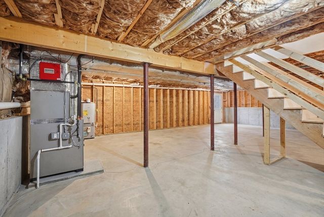 74 Deanna Dr, Holden, MA 01520