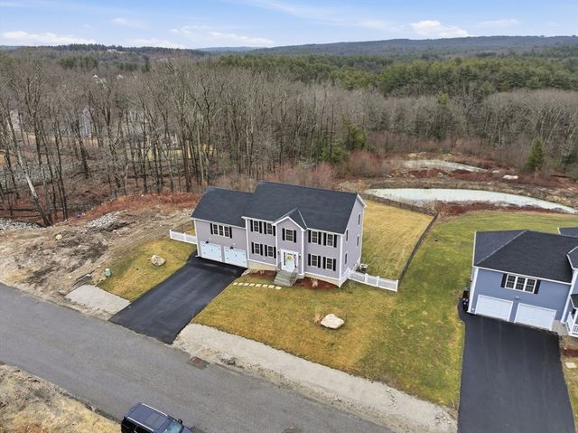 74 Deanna Dr, Holden, MA 01520