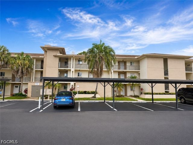 2079 Barkeley LN 13, Fort Myers, FL 33907
