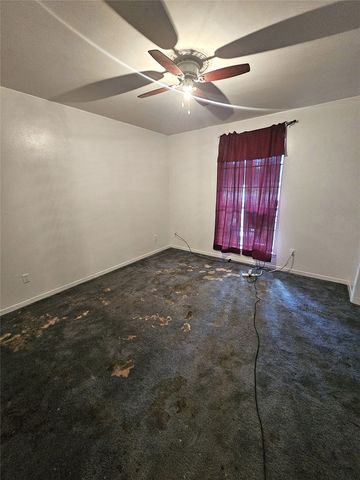 1003 W Angeline Street, Groesbeck, TX 76642