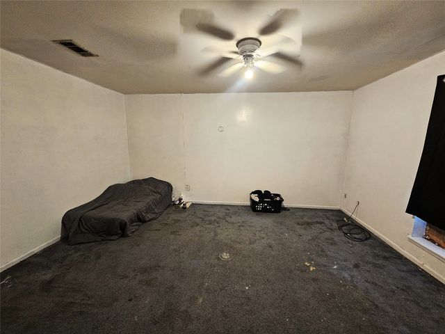 1003 W Angeline Street, Groesbeck, TX 76642