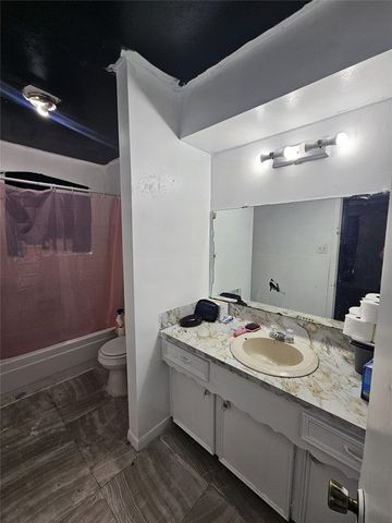1003 W Angeline Street, Groesbeck, TX 76642