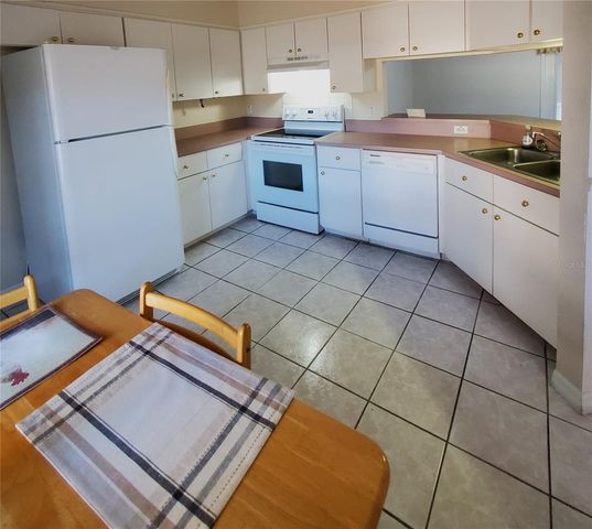 8760 SE 157TH STREET, Summerfield, FL 34491