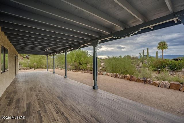 4060 N Swan Road, Tucson, AZ 85718