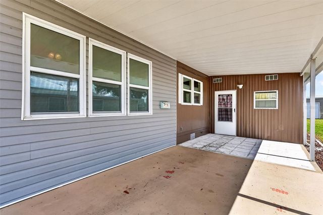465 MARINA LANE, Tavares, FL 32778