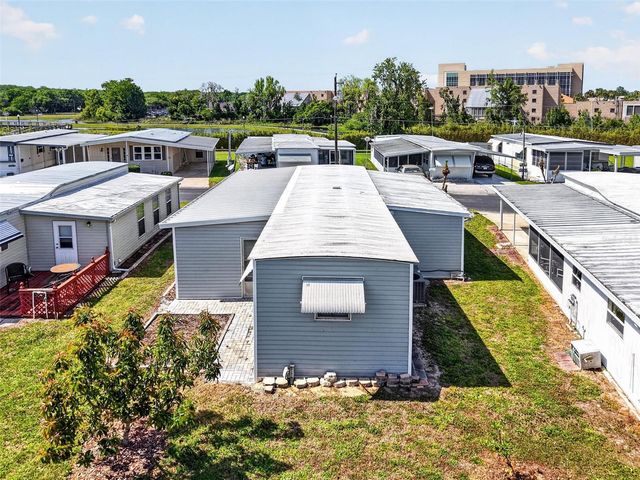 465 MARINA LANE, Tavares, FL 32778
