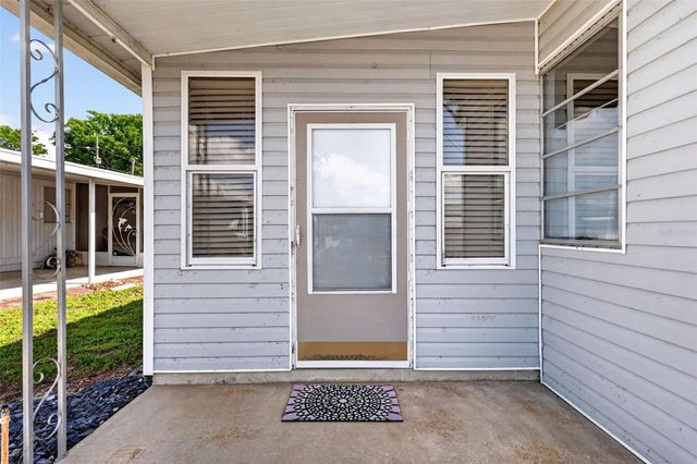 465 MARINA LANE, Tavares, FL 32778