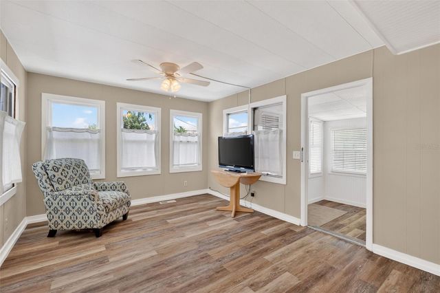 465 MARINA LANE, Tavares, FL 32778