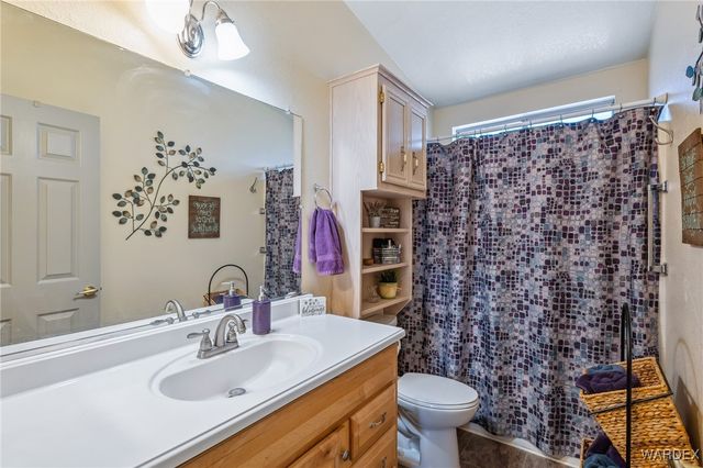 1249 E Citrus Drive, Kingman, AZ 86409