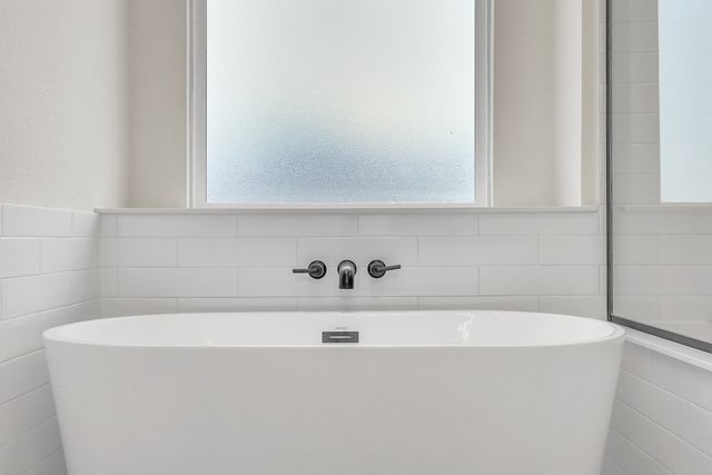 2441 Tyler Wade Trail, Waxahachie, TX 75167