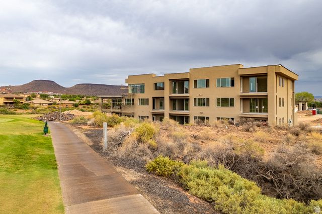 271 N COUNTRY LN, St. George, UT 84770