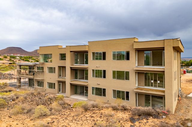 271 N COUNTRY LN, St. George, UT 84770