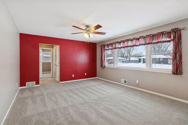 6342 Girard Avenue N, Brooklyn Center, MN 55430