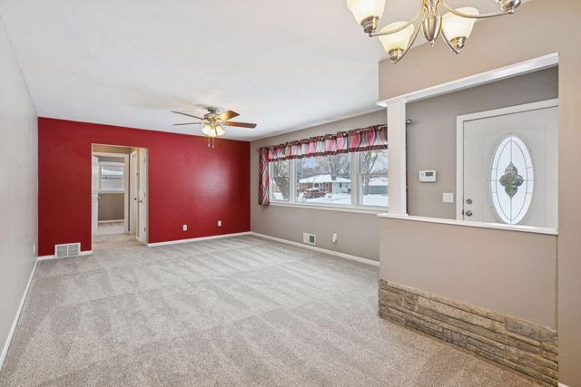 6342 Girard Avenue N, Brooklyn Center, MN 55430