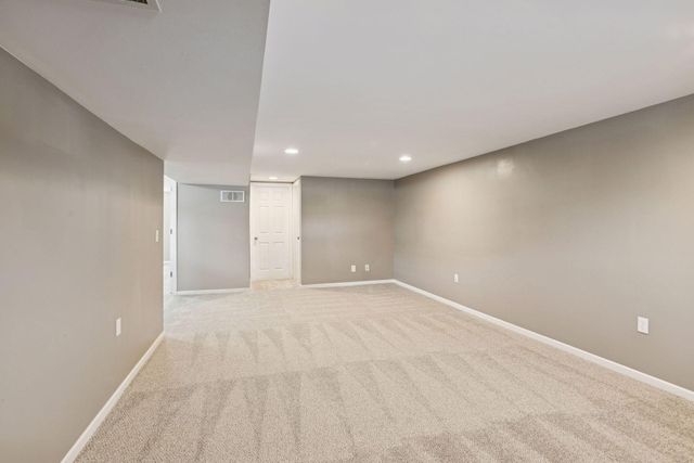 6342 Girard Avenue N, Brooklyn Center, MN 55430