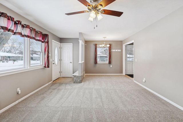 6342 Girard Avenue N, Brooklyn Center, MN 55430