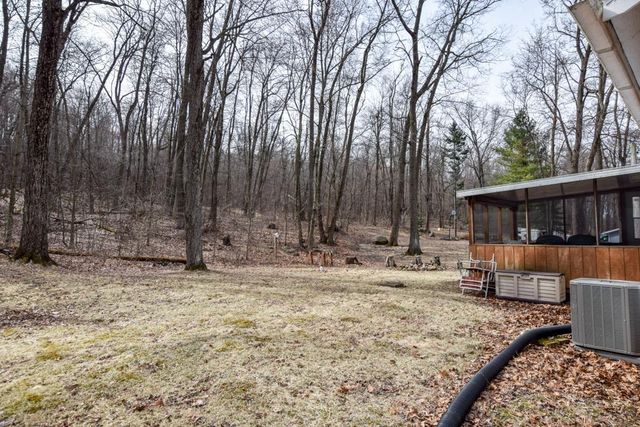 E12977 Neuman Road, Baraboo, WI 53913