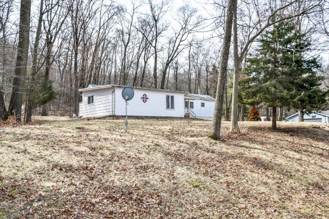 E12977 Neuman Road, Baraboo, WI 53913