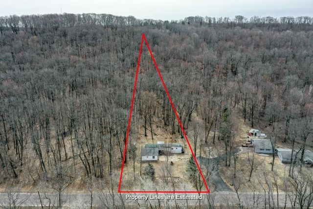 E12977 Neuman Road, Baraboo, WI 53913