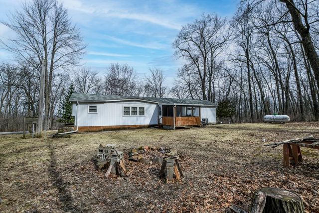 E12977 Neuman Road, Baraboo, WI 53913
