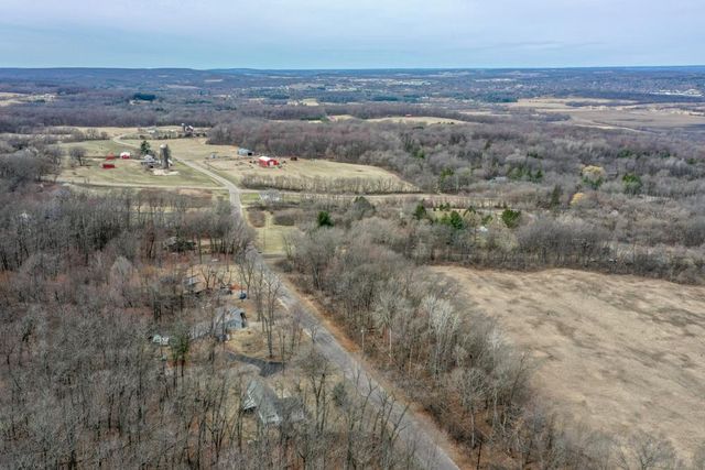 E12977 Neuman Road, Baraboo, WI 53913