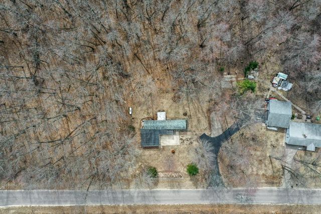 E12977 Neuman Road, Baraboo, WI 53913
