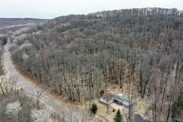 E12977 Neuman Road, Baraboo, WI 53913