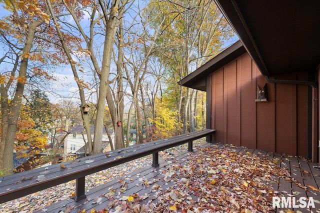 4828 6TH Avenue, Moline, IL 61265