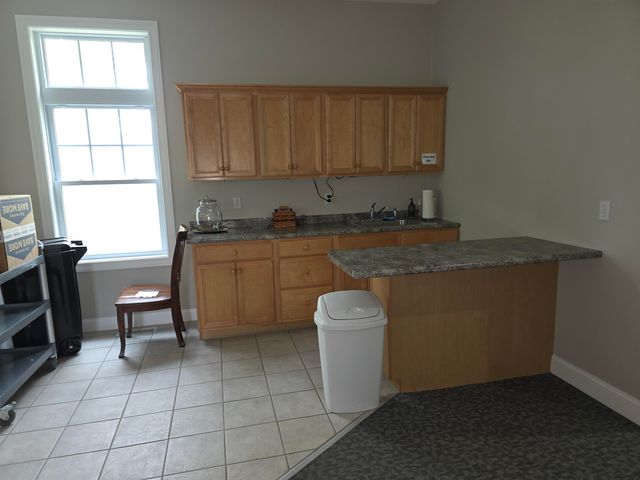58 Arrow Lane, Raymond, NH 03077