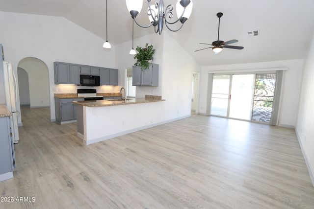 4308 E PRINCETON Avenue, Gilbert, AZ 85234