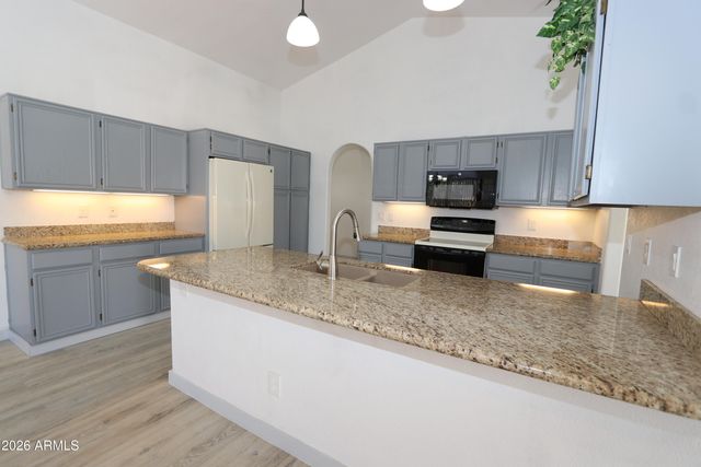 4308 E PRINCETON Avenue, Gilbert, AZ 85234