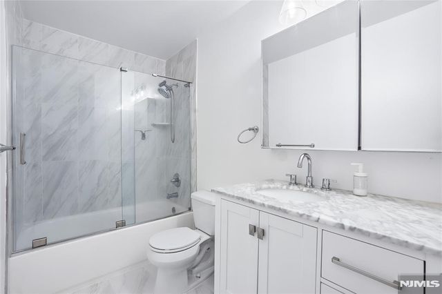 1315 15th Street, Fort Lee, NJ 07024
