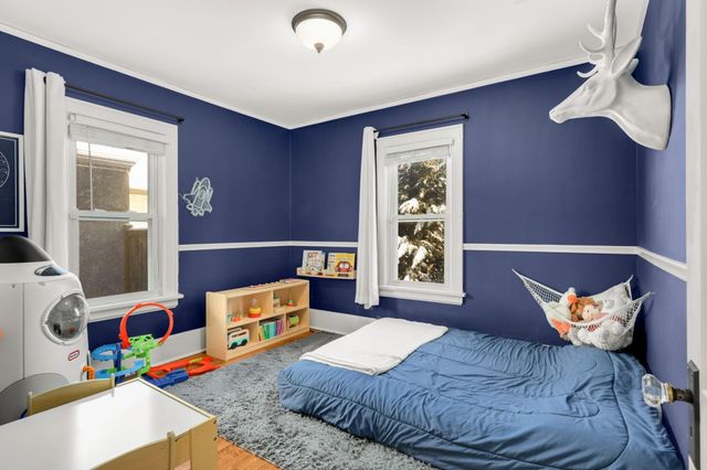 5325 Chowen Avenue S, Minneapolis, MN 55410