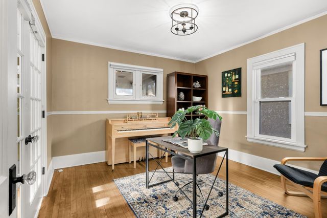 5325 Chowen Avenue S, Minneapolis, MN 55410