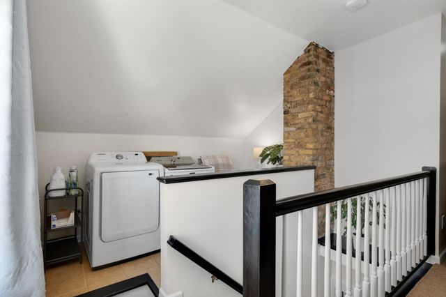 5325 Chowen Avenue S, Minneapolis, MN 55410