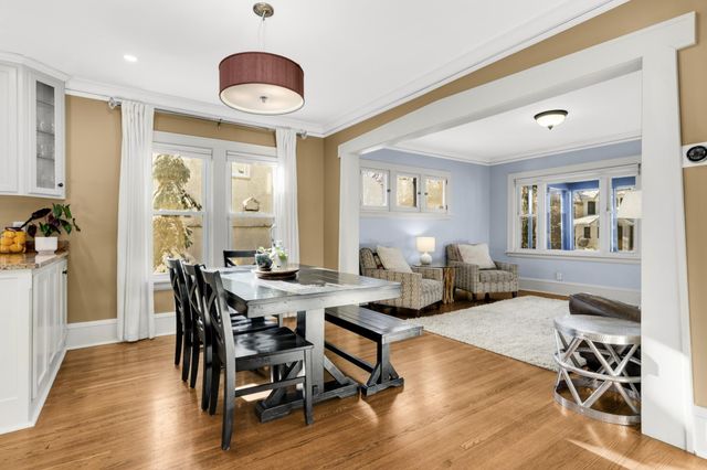 5325 Chowen Avenue S, Minneapolis, MN 55410