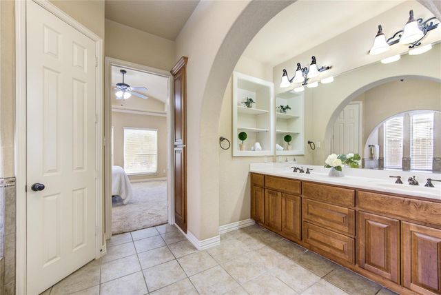 14427 Daly Drive, Houston, TX 77077