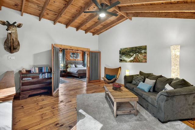 134 Hemlock Circle, Blue Ridge, GA 30513