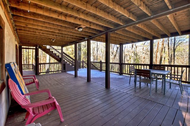 134 Hemlock Circle, Blue Ridge, GA 30513