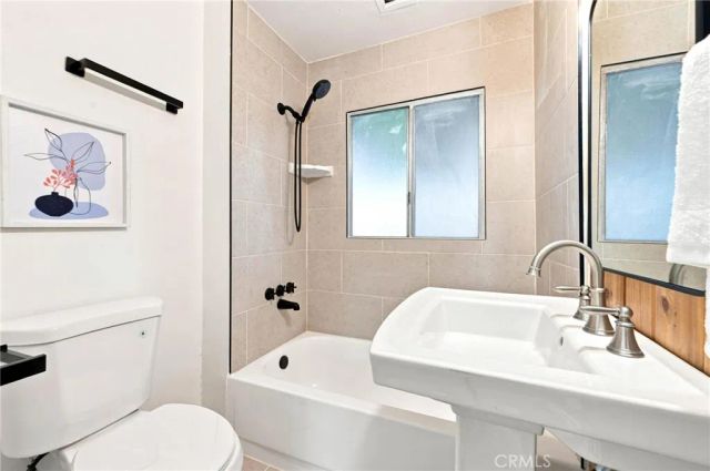447 W Avenue 37, Los Angeles, CA 90065