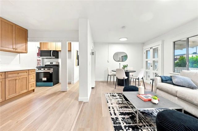 447 W Avenue 37, Los Angeles, CA 90065